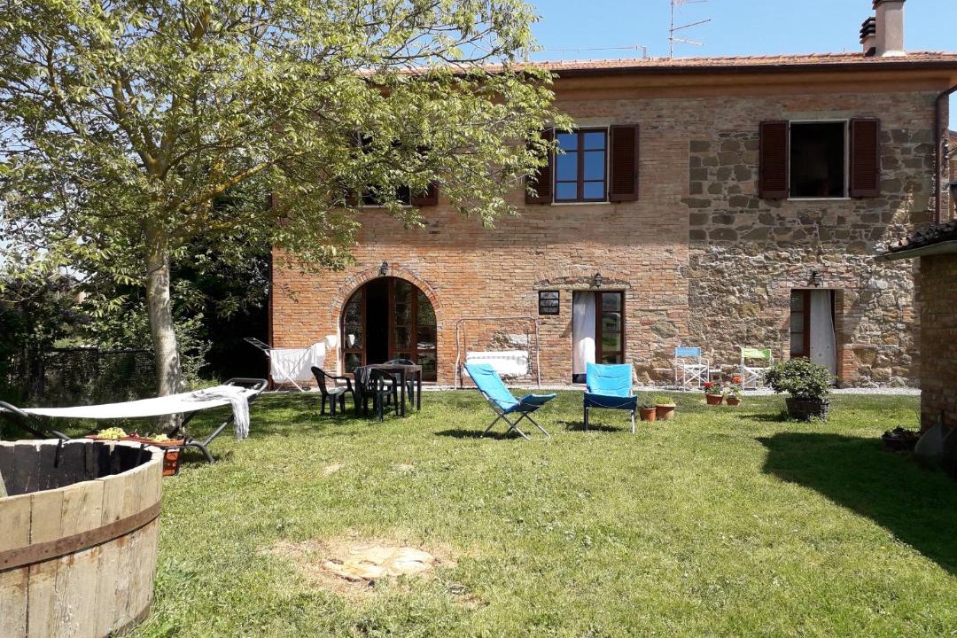 Photo of Others in Santarello