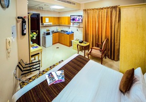 Chic Suite Close To Sharjah Beach and Aquarium