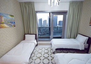 2BR Stunning Marina View Sparkle Tower