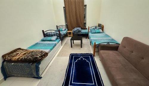 Single Bed in Male Dormitory Room with Shared Bathroom