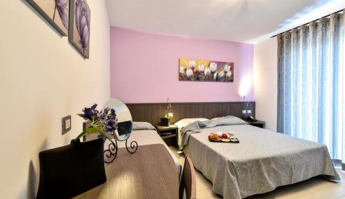 Comfort Triple Room