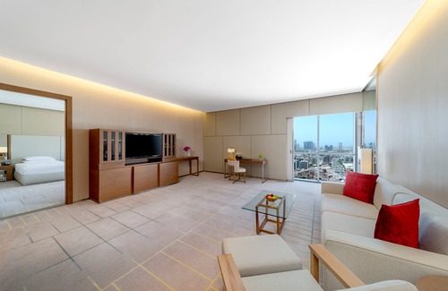 Bur Dubai Hotel | Hyatt Regency Dubai Creek Heights