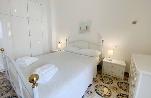 Dorgali House | La casa di Mariedda - Four Bedroom House, Sleeps 8
