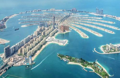 Palm Jumeirah Apartment | Fully Equipped- 2 Mins to West Beach- Well Designed