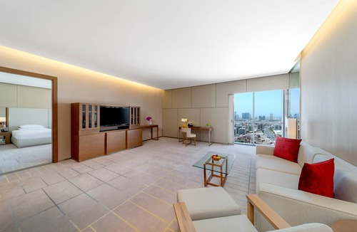 Bur Dubai Hotel | Hyatt Regency Dubai Creek Heights