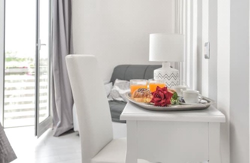 Portici Hotel | Insula House B&B