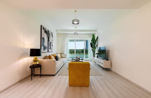 Trade Center Apartment | Superior Apt w/Views of Dubai Future Museum
