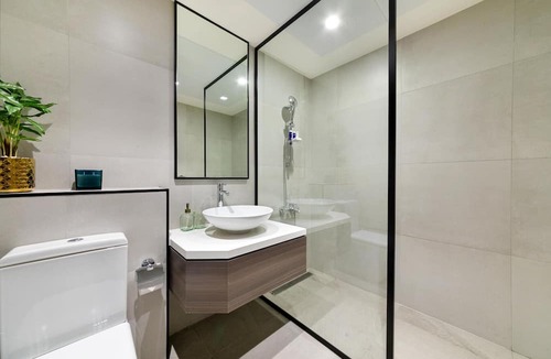 Trade Center Apartment | Superior Apt w/Views of Dubai Future Museum