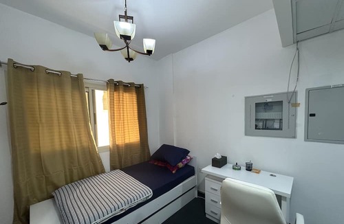 Al Sabkha Apartment | The Regal Residency Studio, 1 Minute Walking Distance from Gold Souk