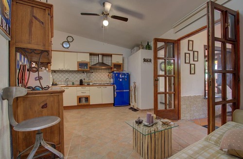 Lacco Ameno Apartment | ISCHIA Lacco Ameno Cottage, 4pax, patio, BBQ