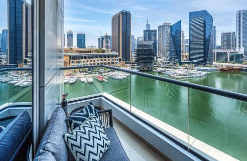 Dubai Marina Apartment | Bay Central, Dubai Marina