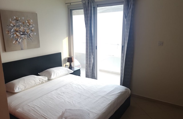 Marina BestView Ruby 18 Luxury Apt next to metro