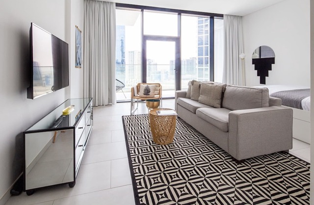 Amazing Spacious Studio in Burj Khalifa District!